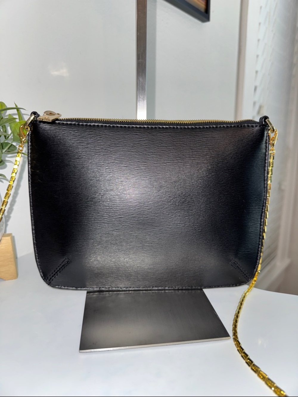 Ted Baker London Harley Link Chain Crossbody Bag - Picture 3 of 6